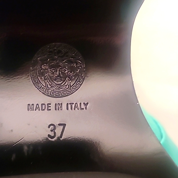 Versace platform sandles new missing strap some scratches - Picture 4 of 10